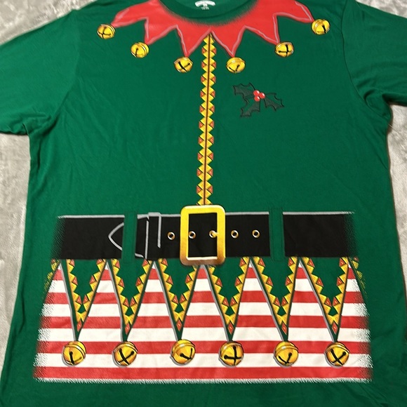 Christmas/ELF Men’s Holiday T-Shirt Size Large 42/44 - Picture 2 of 7